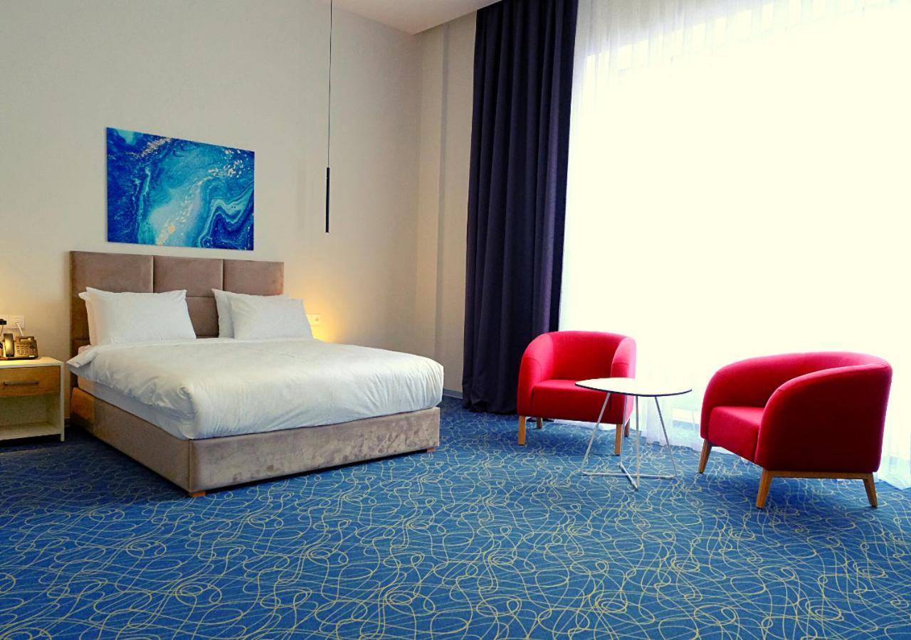 Add Hotel Alma-Ata Exteriör bild